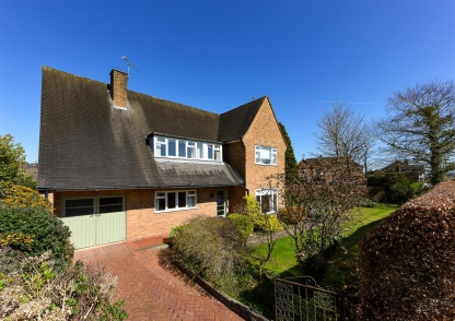 28 Springhill Park, Wolverhampton