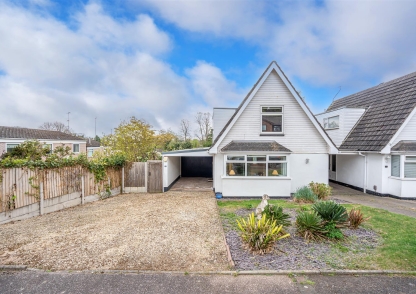 76 Woodfield Heights, Tettenhall, Wolverhampton, WV6 8PT