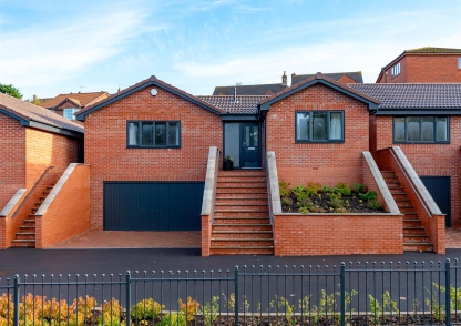 31 Auckland Road, Kingswinford