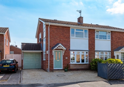 72 Chillington Drive, Codsall, Wolverhampton, WV8 1AU