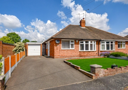 5 Kirkstone Crescent, Wombourne