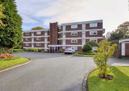 5 Eynsham Court, Clifton Road, Stockwell End, Tettenhall, WV6 9AR