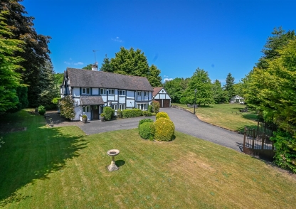 Hallonsford Cottage, Worfield, Shropshire