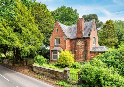 Wergs Hall Gardens, Wergs Hall Road, Tettenhall