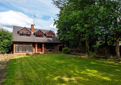 Orchard View, Paradise Lane, Slade Heath, Wolverhampton, WV10 7NZ