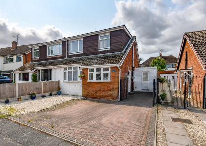 Chapel Close, Wombourne, Wolverhampton