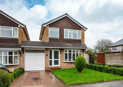 1 Denham Gardens, Castlecroft, Wolverhampton, WV3 8LW