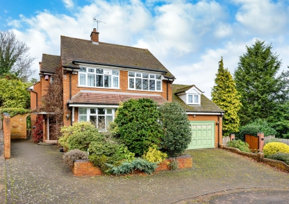 5 Elmsdale, Wightwick, Wolverhampton, WV6 8ED